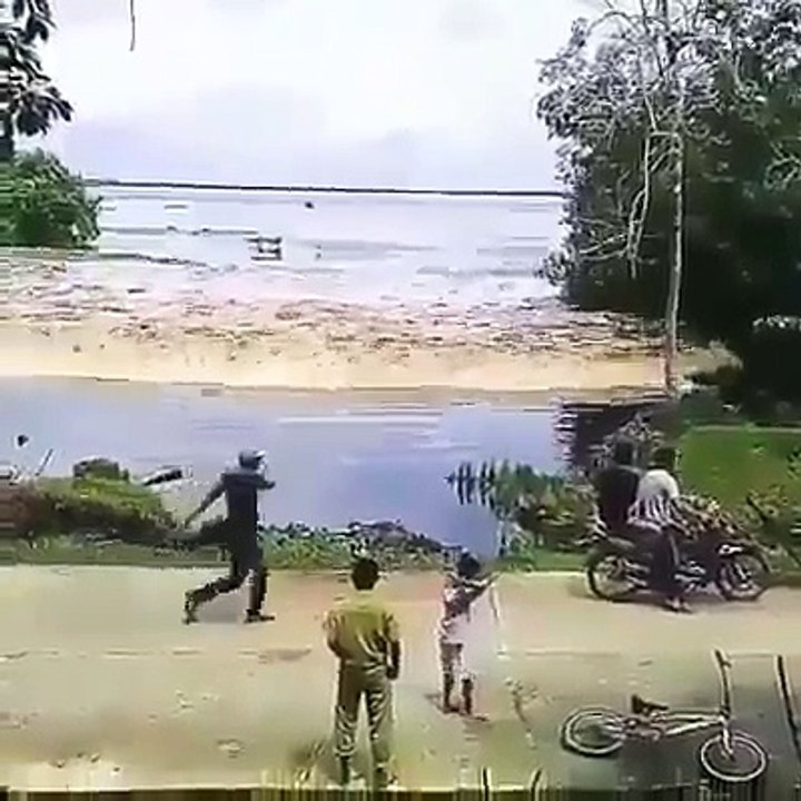 Mini Tsunami