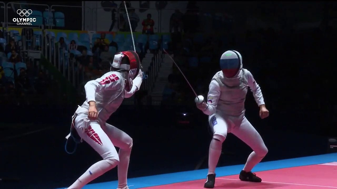 How To Parry_Defend in Fencing _ Olympians' TipsvbEETULHshE video