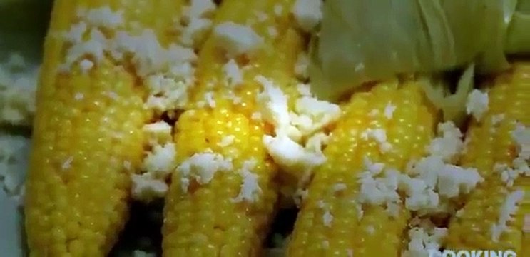 Rev Runs Sunday Suppers S02E06 – Aunt Chelles Surprise Supper [Full Episode]