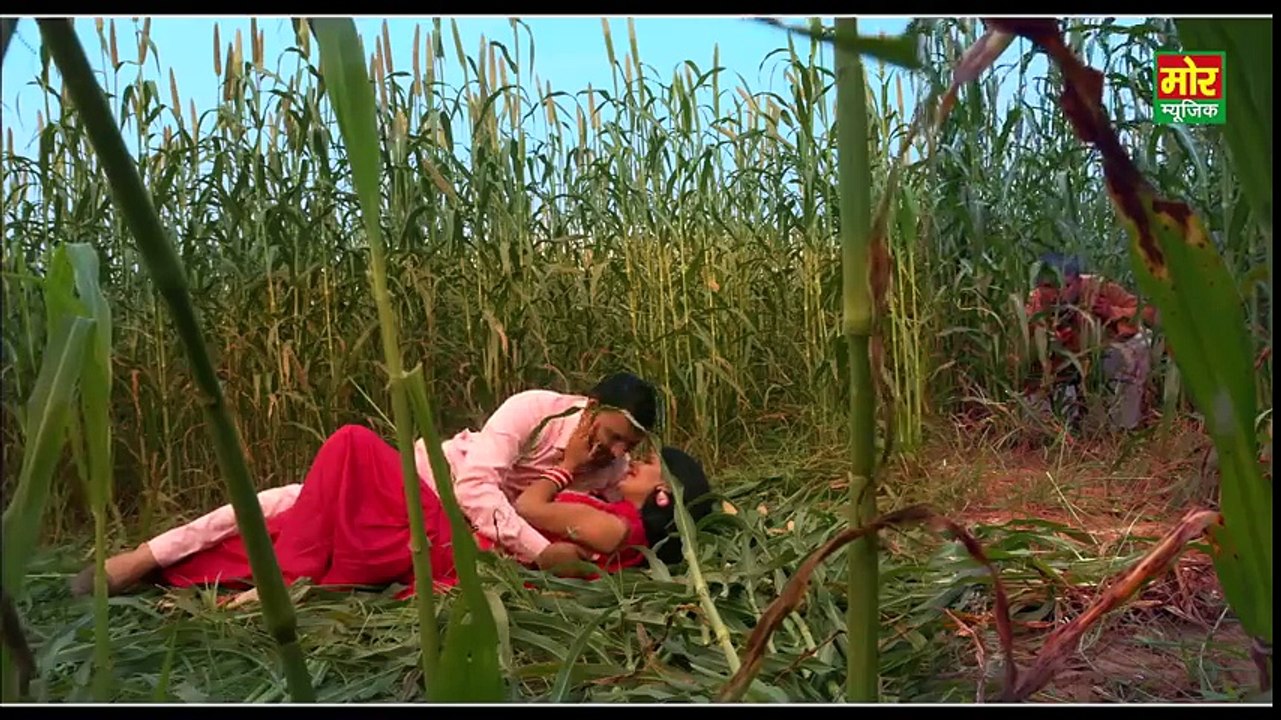 New Haryanvi D J Song 2015 __ Bahu Jamidar Ki __ Double Role Ajay Hooda & Renu __ Sapna Dance __ Mor 2018