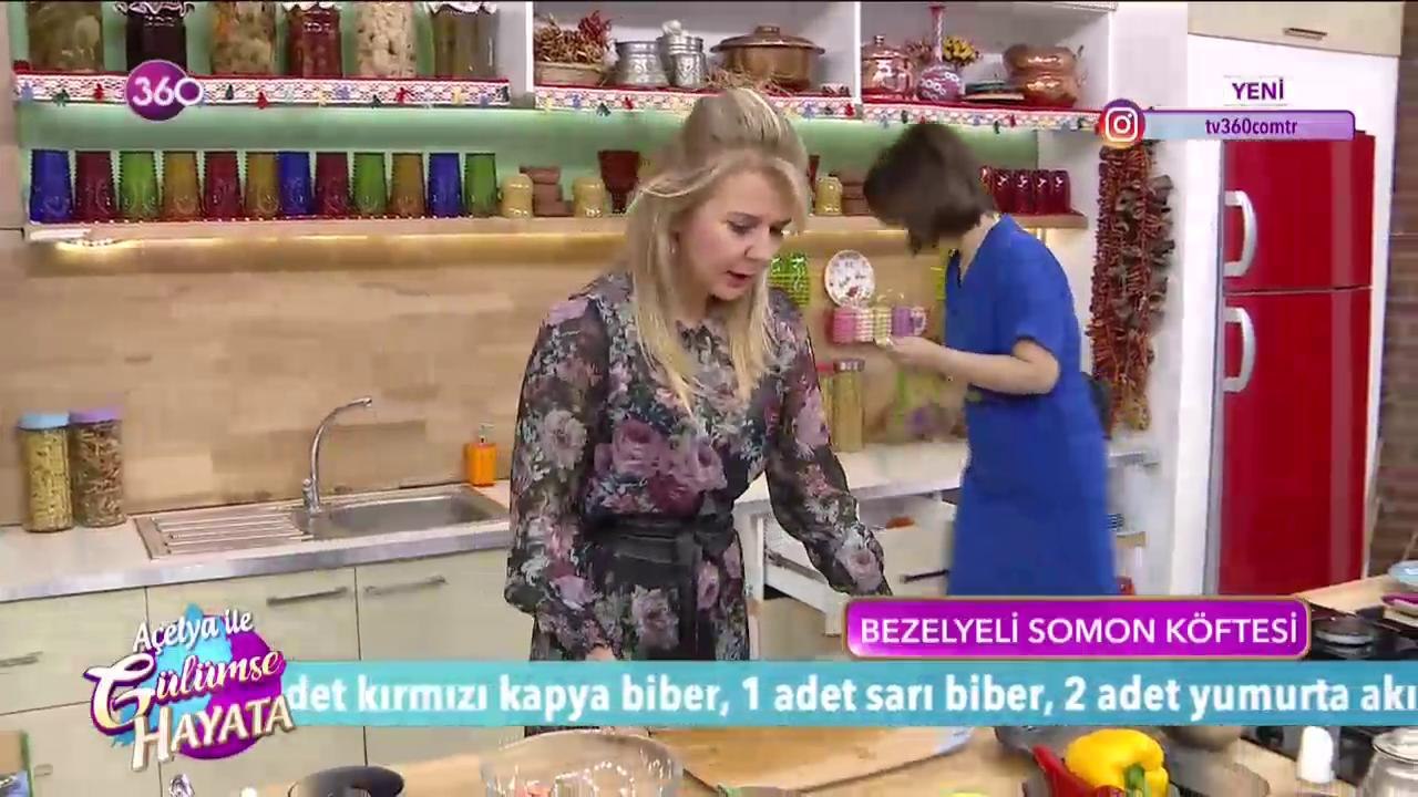 Bezelyeli Somon Köftesi