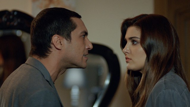 Siyah İnci 15. Bölüm Hazal Kimi Seçti?