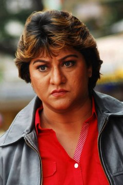 ಕನ್ನಡದ ಸ್ಟಾರ್ಸ್ ಮಾಲಾಶ್ರೀ ಹಾಗು ಸಾಧು ಕೋಕಿಲ ಕಾಂಗ್ರೆಸ್ ನತ್ತ ಹೆಜ್ಜೆ | Oneindia Kannada