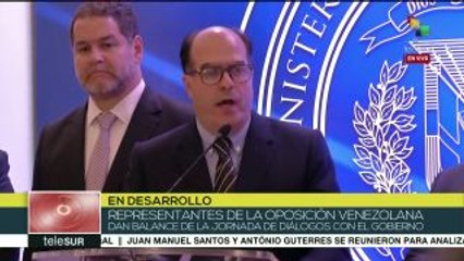 Representantes de oposición venezolana ofrecen balance de diálogos