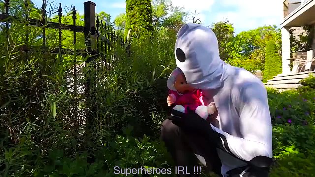 #11Frozen Elsa & Spiderman EXPLOSION PRANK! w Fairy Godmother Joker! Superhero Fun in real life | Superheroes | Spiderman | Superman | Frozen Elsa | Joker