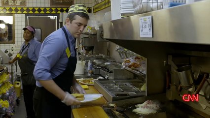 Sean Brock And Anthony Bourdain Eat At The Waffle House