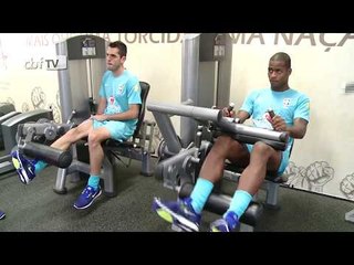 Seleção treina no CT Joaquim Grava