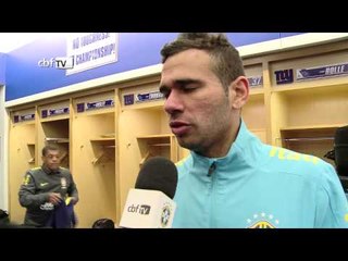 Leandro Castán destaca evolução tática da Seleção