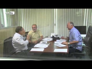 Primeira reunião entre Felipão, Parreira e Murtosa na sede da CBF