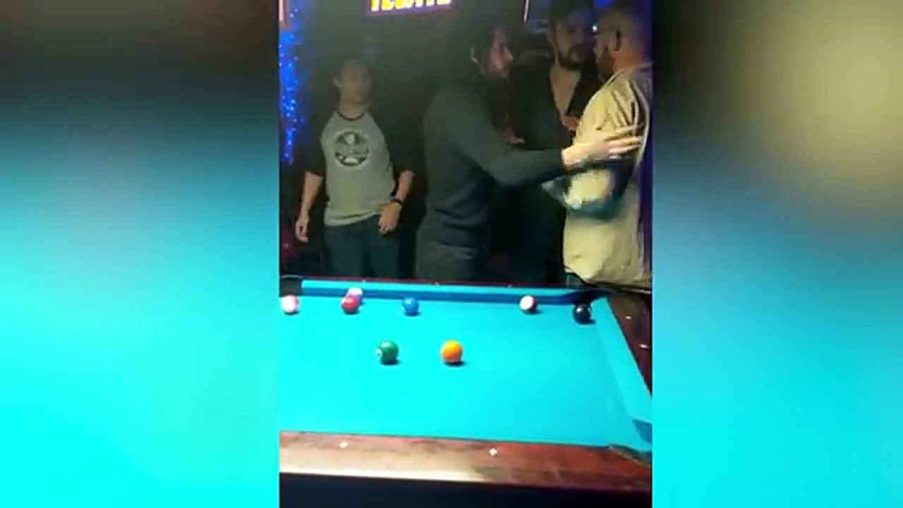 Kit Harington, star de Game Of Thrones, complètement saoul se fait jeter d'un bar à New-York