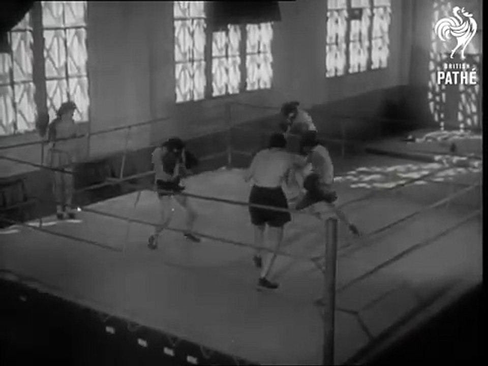 Blindfolded Mens Boxing - The New Sport of 1949