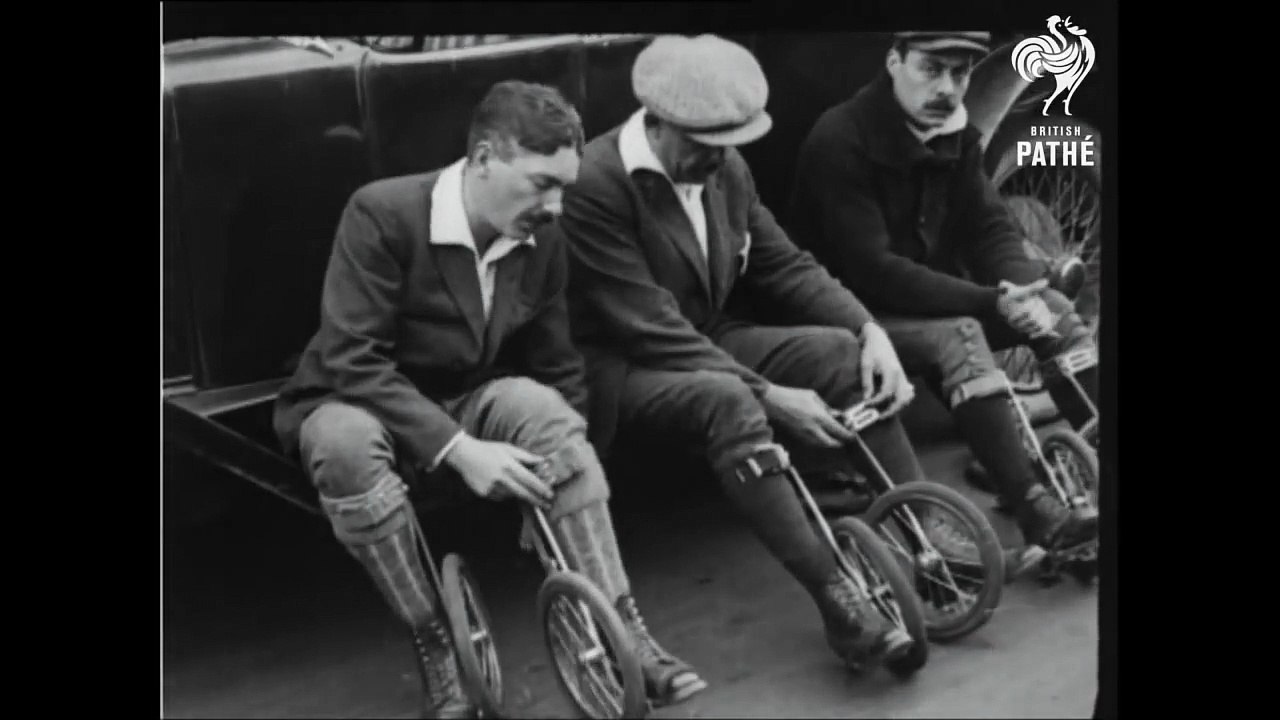 Cycle-Skating - The New Sport of 1923