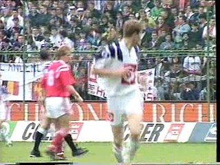 1992-05-10 - speeldag 32 - Standard - RSCA 1-2