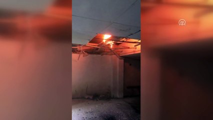 Sürekli patlayan trafo, vatandaşı sokağa döktü - İSTANBUL