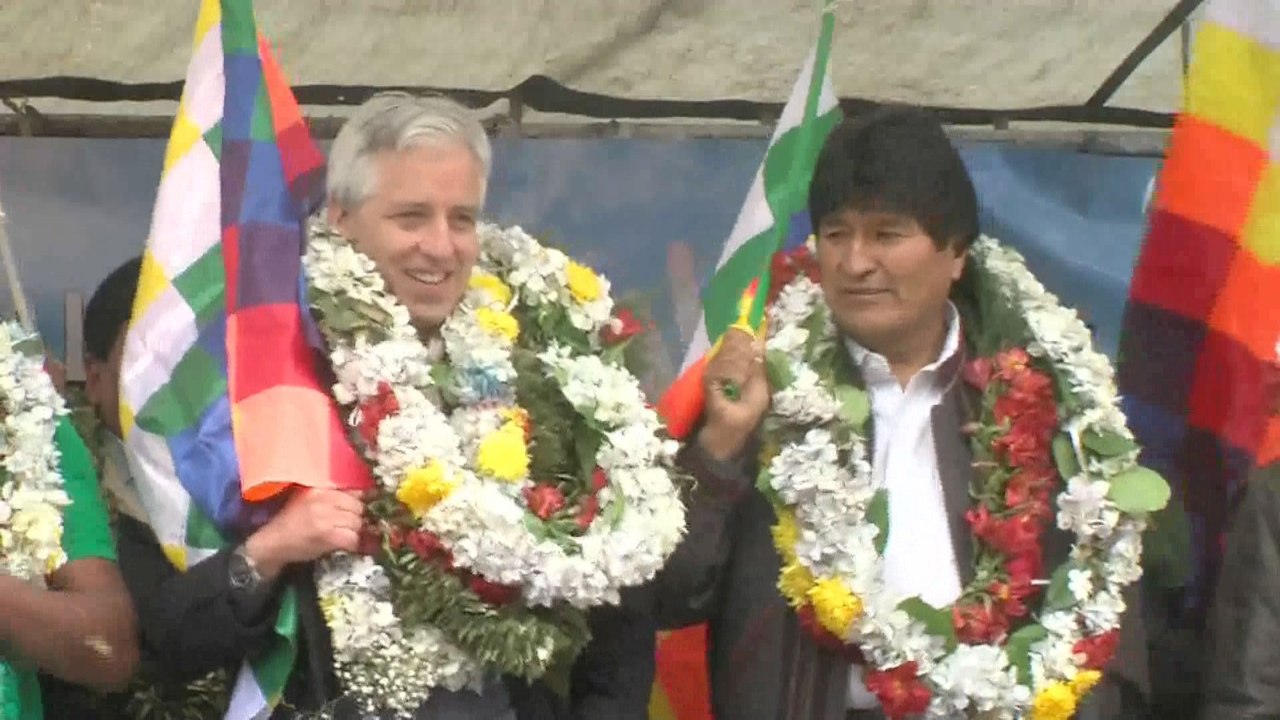 Evo Morales defiende propiedades de la hoja de coca durante el "Día Nacional del Acullico"