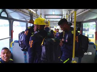 Seleção Brasileira desembarca na Bolívia para confronto pelas Eliminatórias