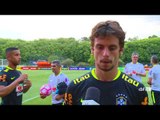 Em casa, Rodrigo Caio treina com a Seleção Brasileira