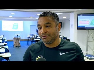 CBF Academy: Férias? Não para Roger Machado e Vagner Mancini que estão na sala de aula