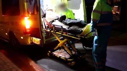 DOOR HET IJS ZAKKEN & 112 MOETEN BELLEN! - HUGO