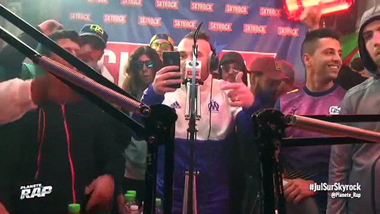 Jul & Moubarak - Freestyle -La rue- [PART3] #PlanèteRap