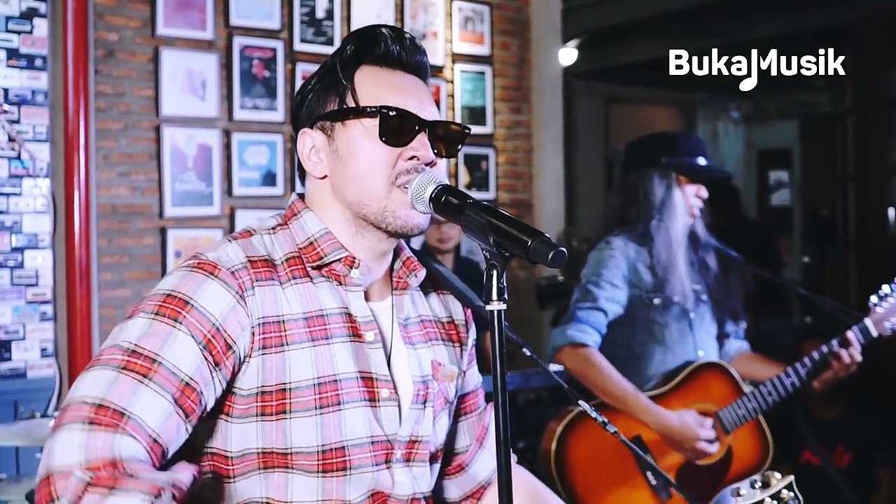 BukaMusik - Naif - Senang Bersamamu