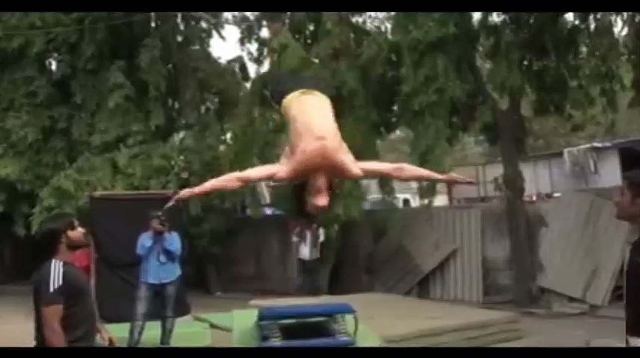 tiger shroof stunning fight