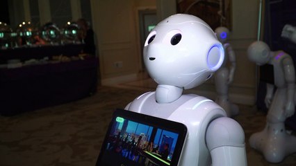 Video herunterladen: Nuevos robots “emocionales” capaces de leer sentimientos humanos