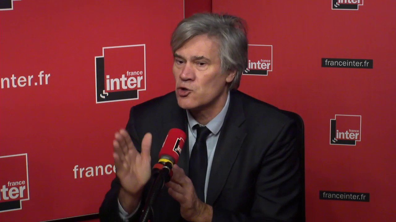 Stéphane Le Foll sur le scandale des produits Lactalis : "Il y a un retard [des retraits] que je n'arrive pas à comprendre"