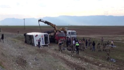 Silopi'de Trafik Kazası: 9 Ölü 28 Yaralı (1)