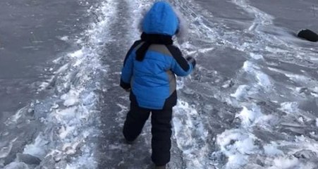 Kazakistan'da Siyah Kar Yağdı, Halk İsyan Etti