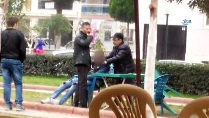 Uyuşturucu kullanan genç parkta sızıp kaldı