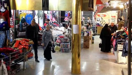 Mossoul: une rive du Tigre en ruines mais l'autre reprend vie