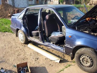 Daewoo Cielo rigt side damaged repair