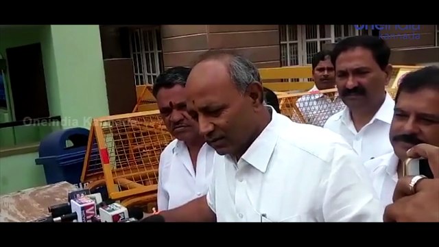 ಮೈಸೂರು : ಮಾಜಿ ಸಂಸದ, ಬಿಜೆಪಿ ಮುಖಂಡ ಸಿ.ಹೆಚ್ ವಿಜಯ ಶಂಕರ್ ಕಾಂಗ್ರೆಸ್ ಸೇರ್ಪಡೆ |Oneindia Kananda