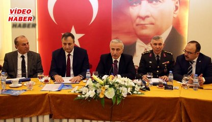 (12 Ocak 2018) VALİ KAMÇI, EMNİYET VE JANDARMA’NIN 2017 ÇALIŞMALARINI DEĞERLENDİRDİ.