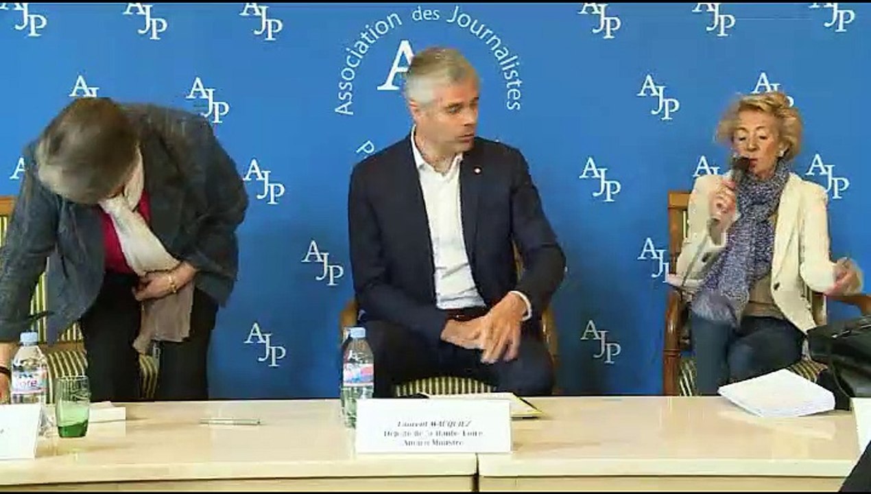 Conférence de presse de M. Laurent Wauquiez, dé...