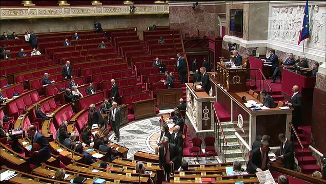 1ère séance : Questions au Gouvernement ; PLFSS pour 2018 (vote solennel) ; PLF 2018 : Anciens combattants, mémoire et liens avec la nation - Mardi 31 octobre 2017