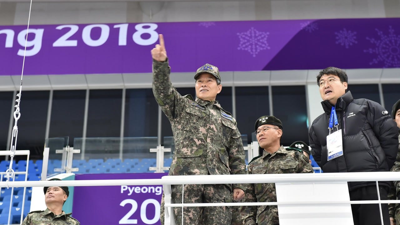 합참의장, 평창 방문 "軍 올림픽 전폭 지원" / YTN