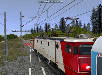 EA 40-0881 prinde viteză și încetinește prin Grecia