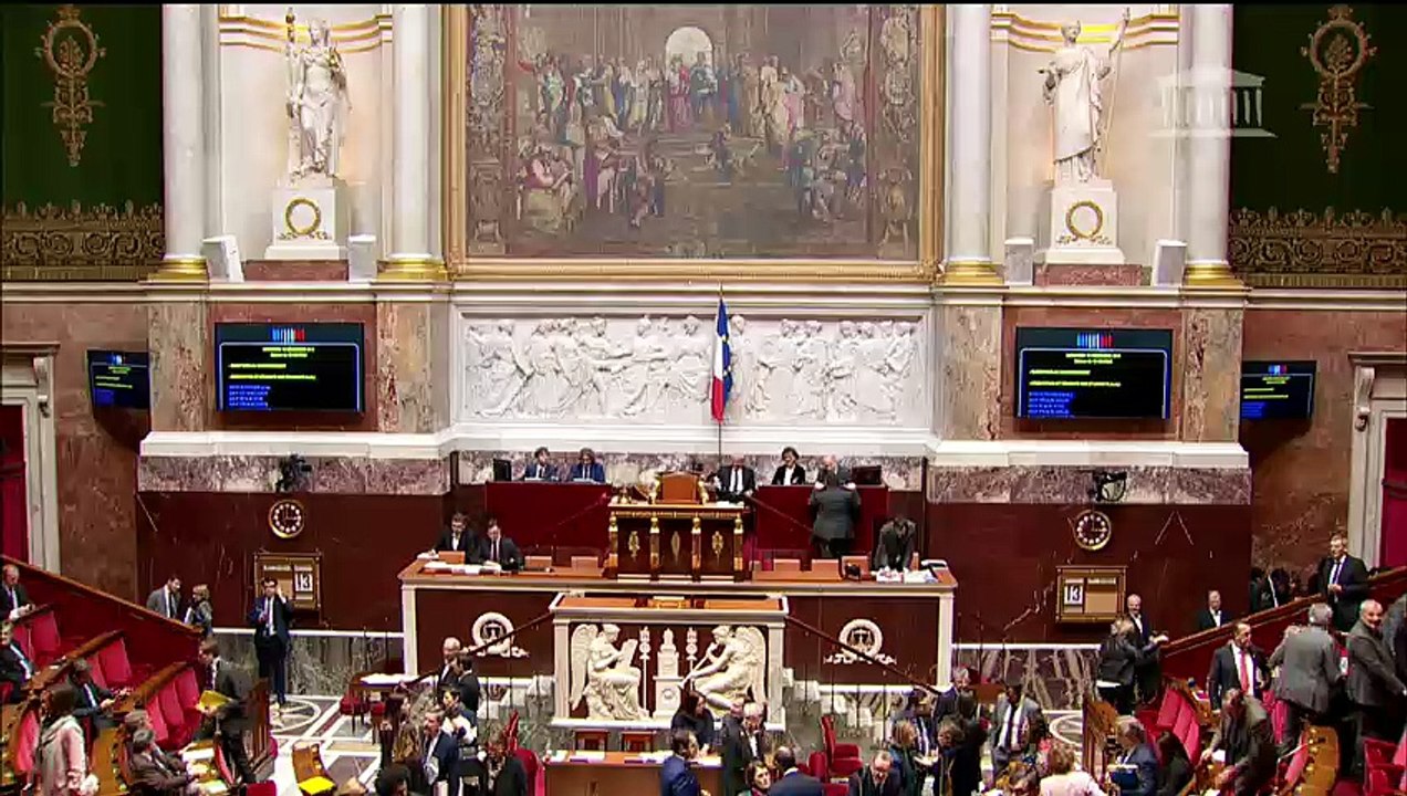 1ère séance : Questions au Gouvernement ; Orientation et réussite des étudiants (suite) (article premier adt 177) - Mercredi 13 décembre 2017