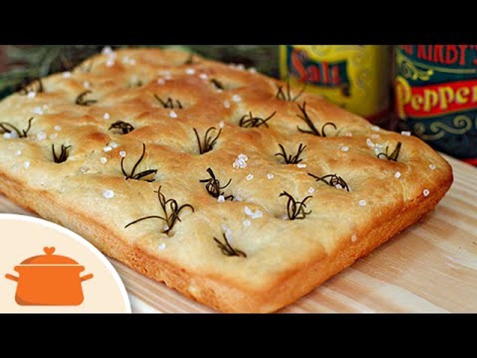 Como Fazer Focaccia - Receita de Pão Fácil e Delicioso!