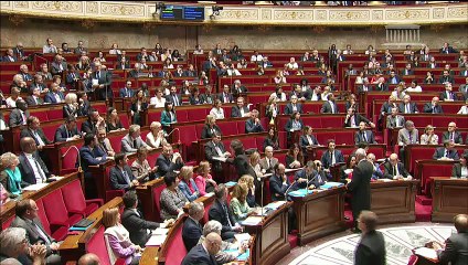 1ère séance : Questions au Gouvernement ; Confiance dans la vie politique (loi organique) (lecture définitive) - Mercredi 9 août 2017