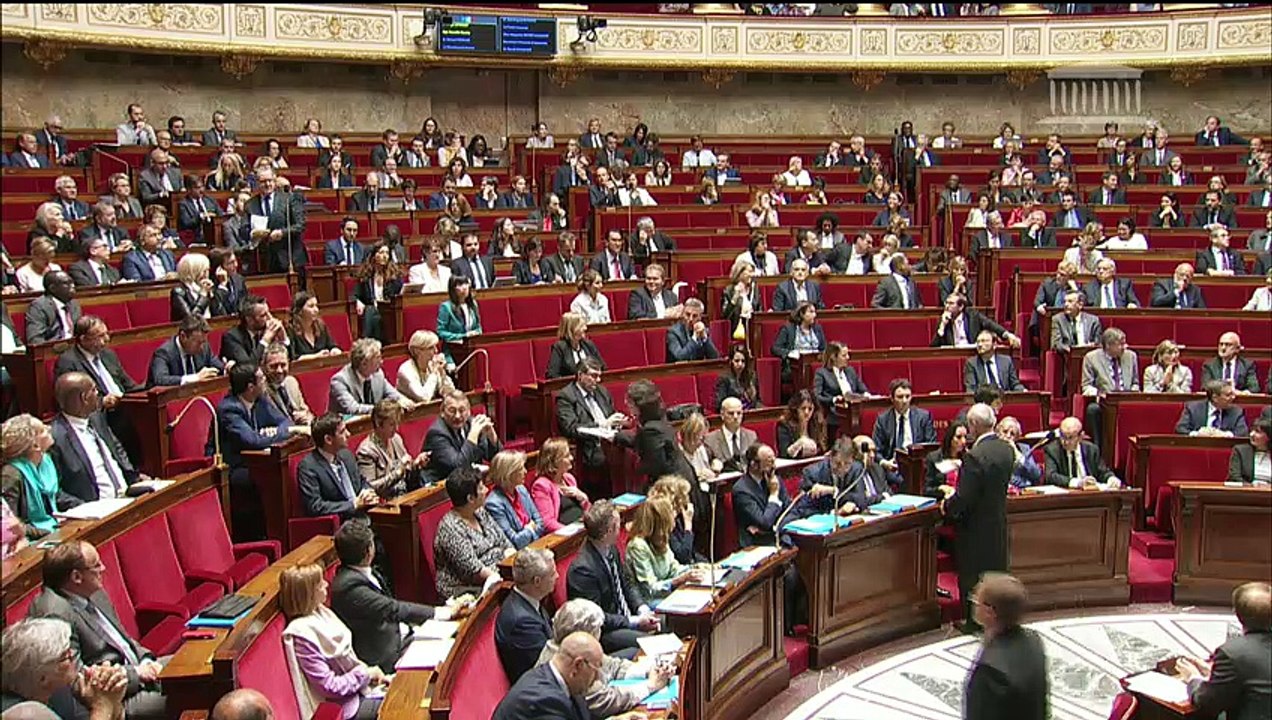 1ère séance : Questions au Gouvernement ; Confiance dans la vie politique (loi organique) (lecture définitive) - Mercredi 9 août 2017