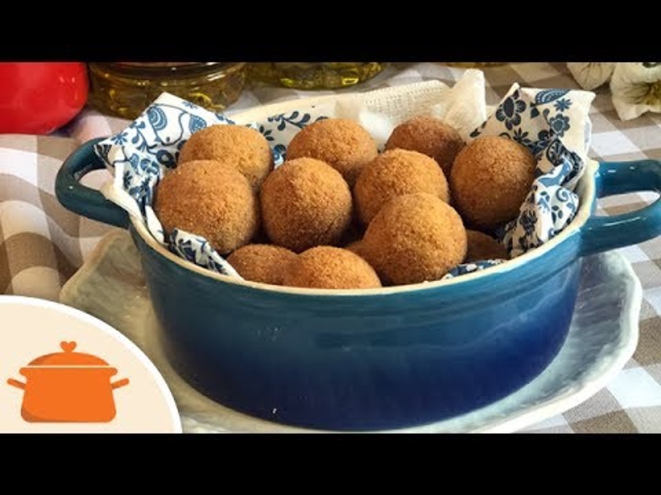 Como Fazer Bolinha de Queijo Fácil - Receita de Petisco