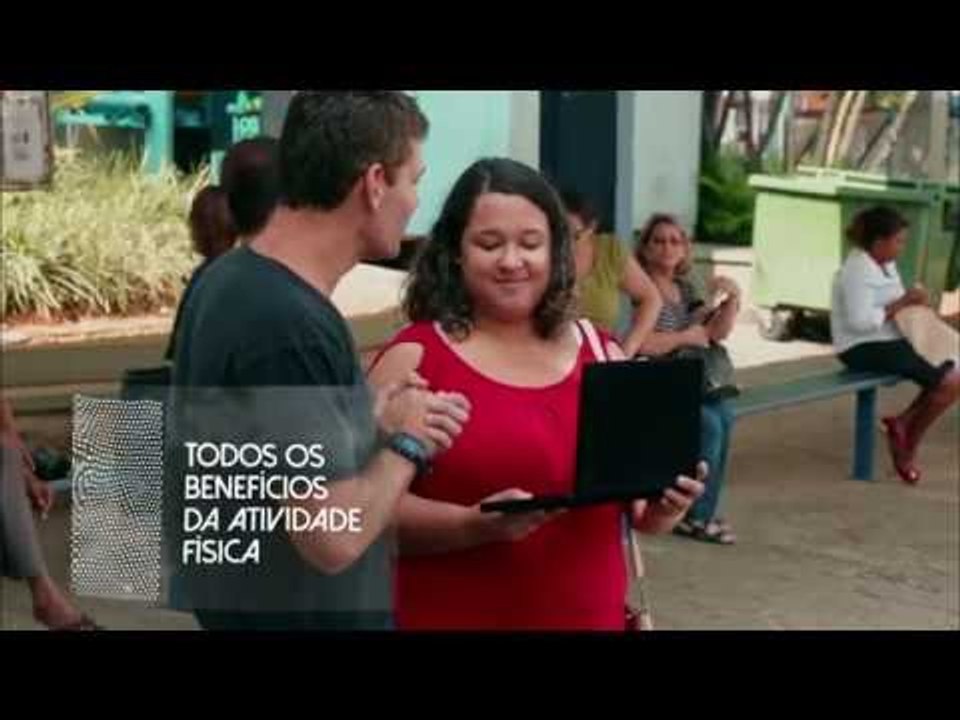 PARADO NO PONTO