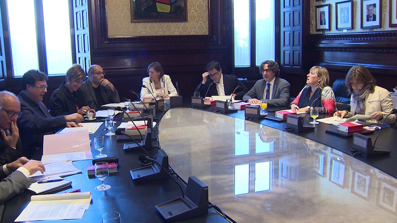 El juez impide a Junqueras, Forn y Sánchez acudir al pleno