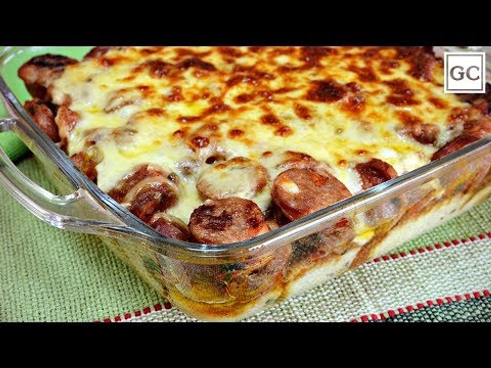 Torta de pão e linguiça na cachaça | Receitas Guia da Cozinha