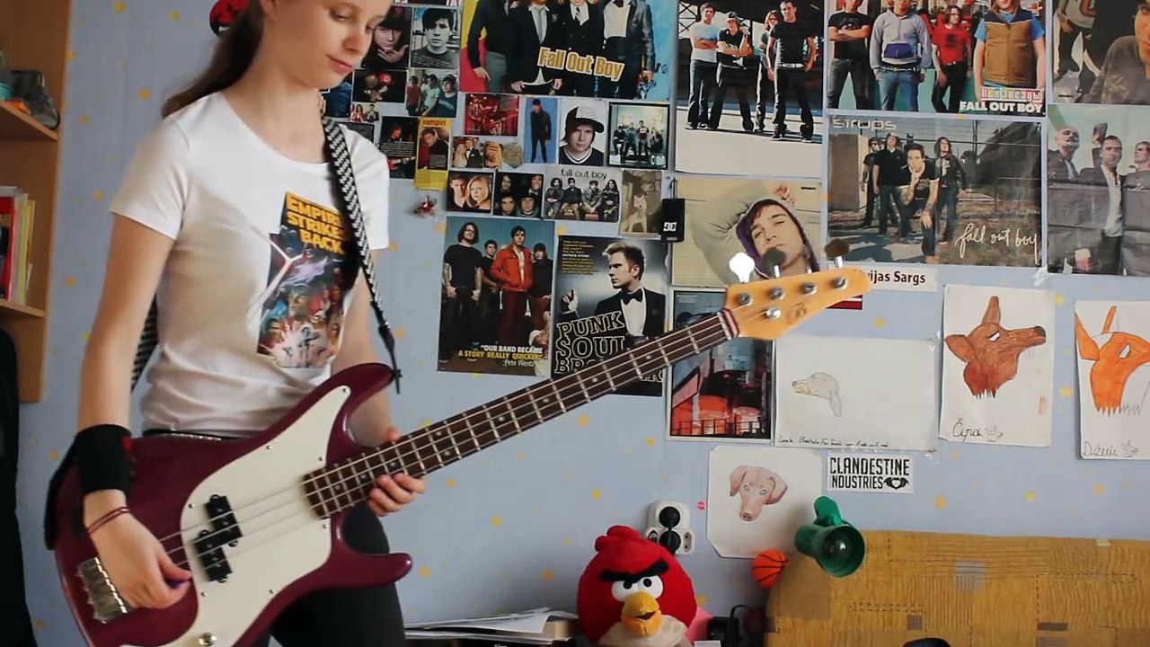 Angels And Airwaves - Everything's Magic [bass cover]