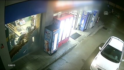 Silahlı ve kar maskeli soygun güvenlik kamerasında - BURSA