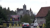 Lucky winners_ Airbnb offers chance to sleep in Castle Dracula